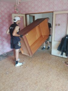 Odvoz a likvidácia starého nábytku Bratislava